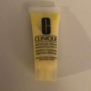 🌺5x$25- Clinique lotion+